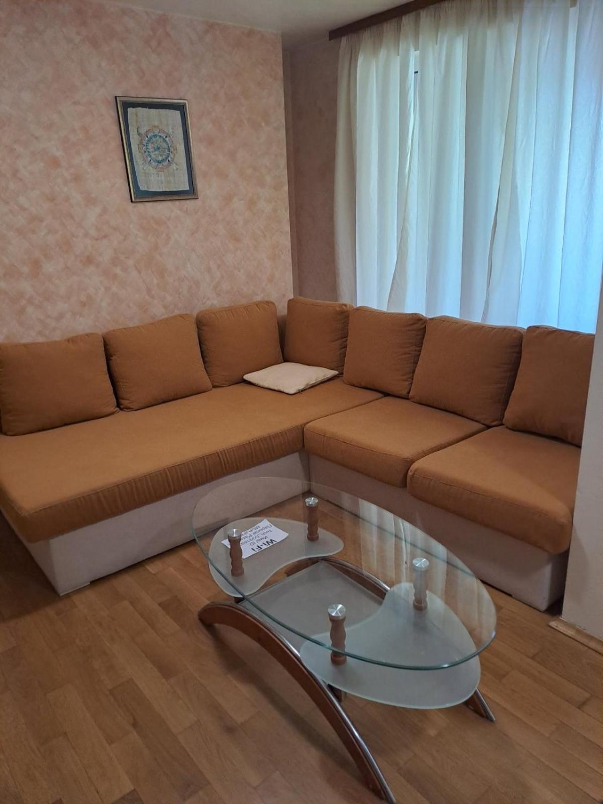 Hostex Vintage Apartment Stara Zagora Buitenkant foto
